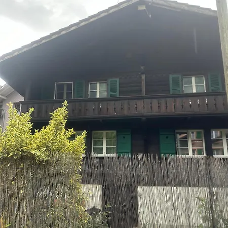 Olti Apartamento *